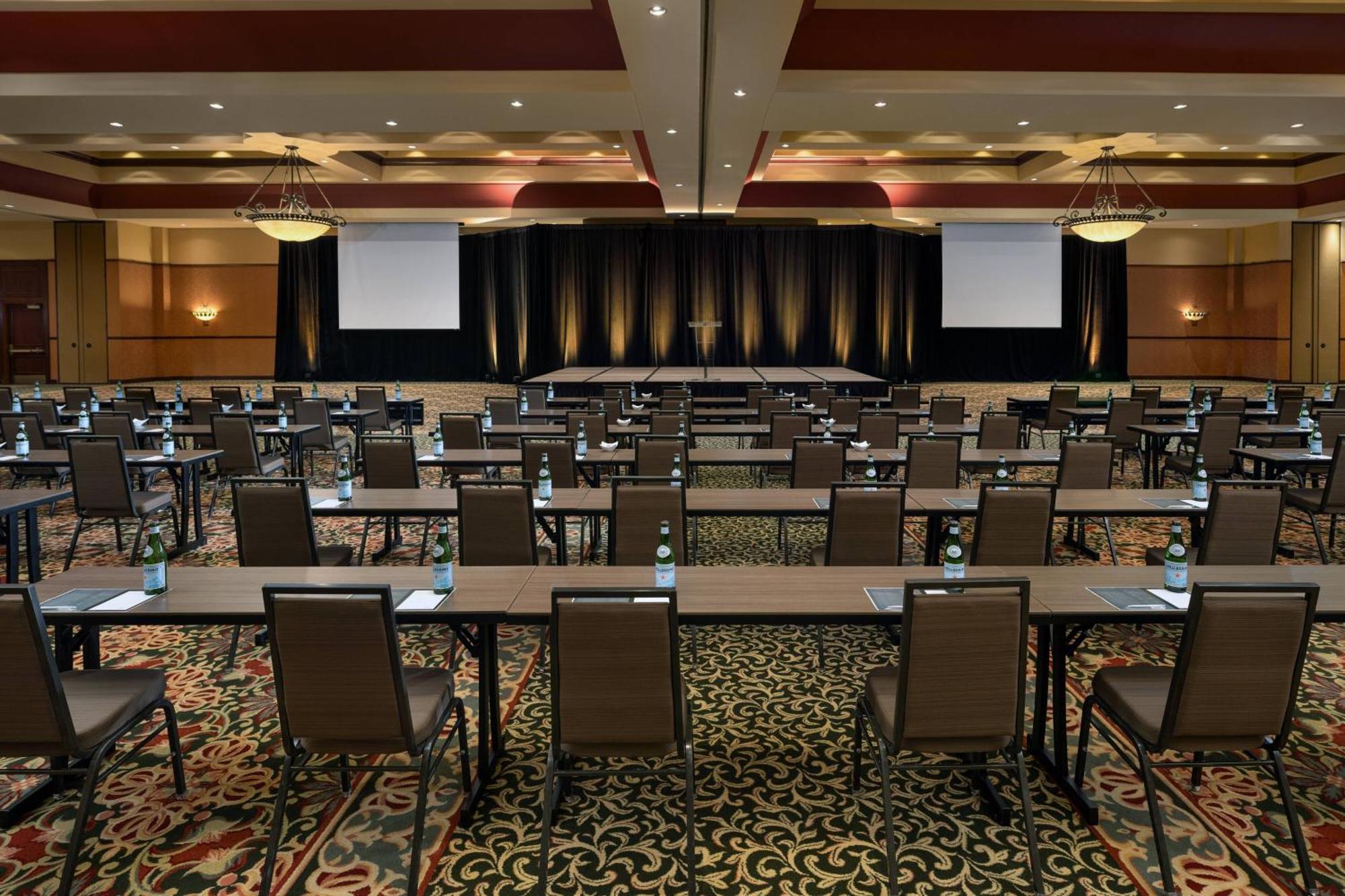 Renaissance Tulsa Hotel & Convention Center Eksteriør bilde